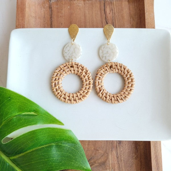 Bring a little bit of resort wear glam to your everyday style with these lightweight, rattan earrings. We've hooked you up with the perfect statement earrings with a trendy twist on our classic rattan look. The gold accents and acrylic only add to their luxurious feel and make them perfect for pairing with any outfit.