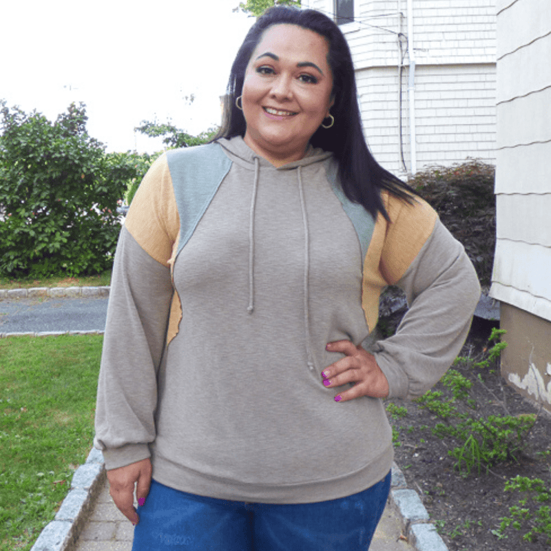Get ready for colder days and nights in this Color Block Plus Size Drop Shoulder Hoodie. This versatile hoodie is the perfect layer for everyday wear.