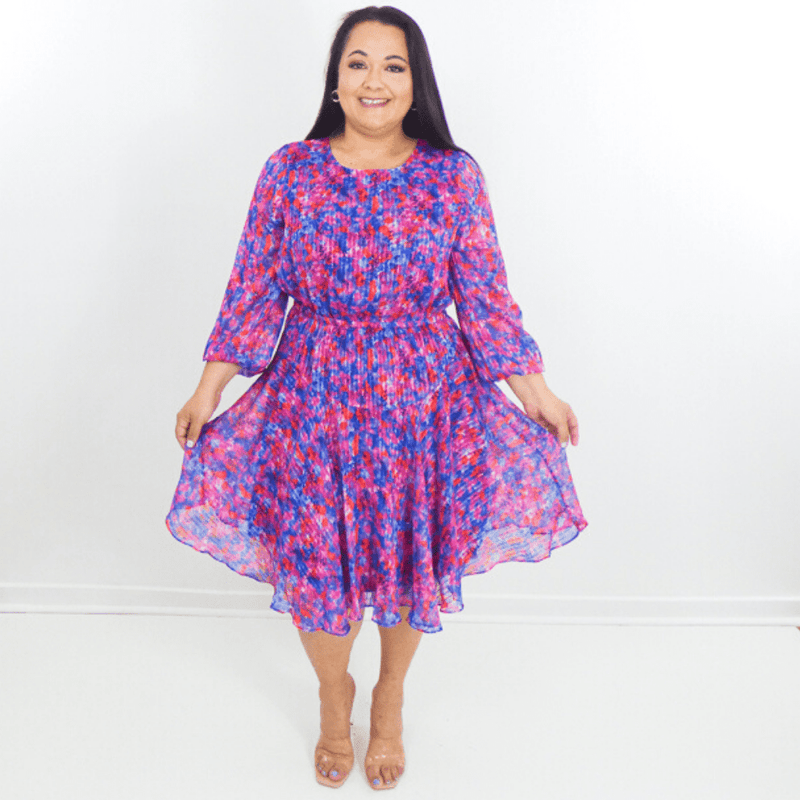 Fun and flirty, this Floral Printed Ruffled Plus Size Mini Dress is a chic way to greet the world. Featuring sheer long sleeves and ruffled skirt add to its overall charm.