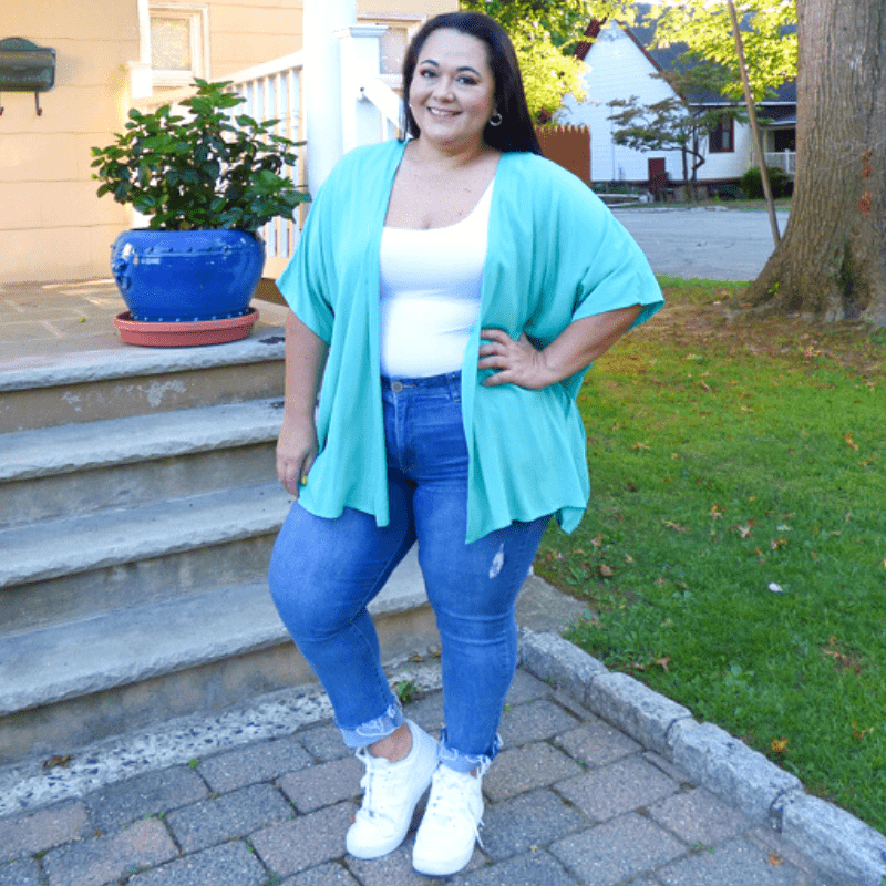 This relaxed fit, plus size kimono is great for lounging around the house but looks just as wonderful paired with skinny jeans and heels on the weekend.